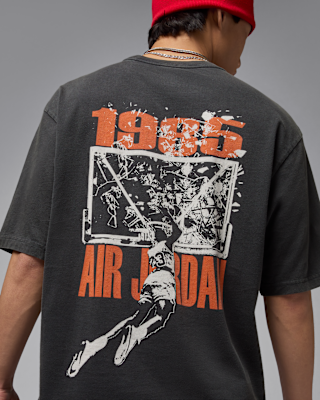 ★NIKE★JORDAN BROOKLYN OVERSIZED GRAPHIC T-シャツ★追跡可 Jordan Brooklyn Men's Oversized Graphic T-Shirt – INVINCIBLE
